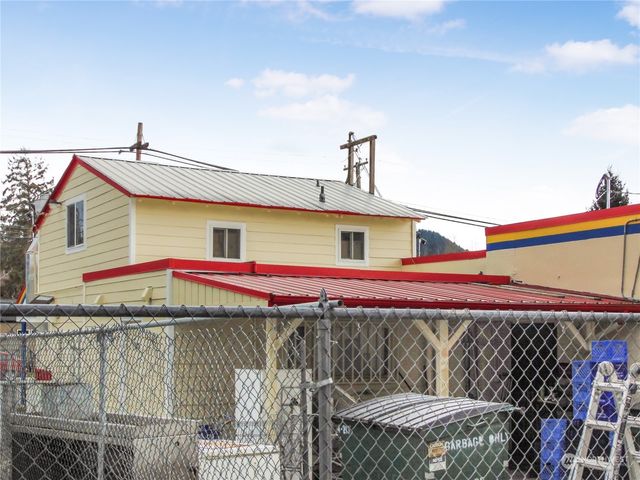 1331 S 2nd Street, Mount Vernon, WA 98273