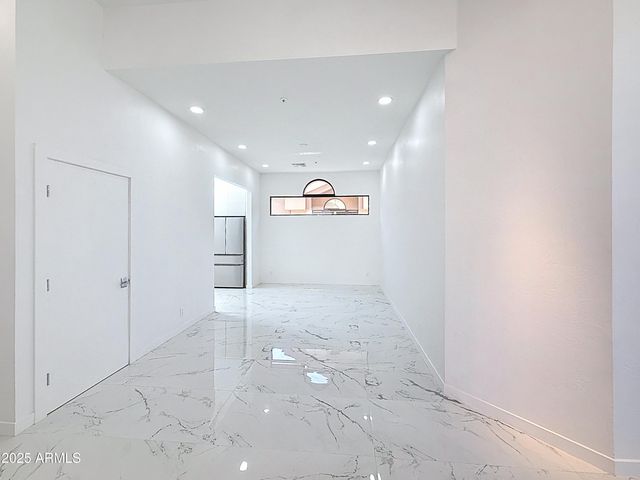 25150 N WINDY WALK Drive 14, Scottsdale, AZ 85255