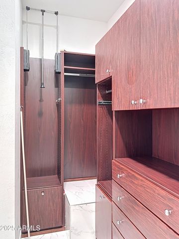 25150 N WINDY WALK Drive 14, Scottsdale, AZ 85255