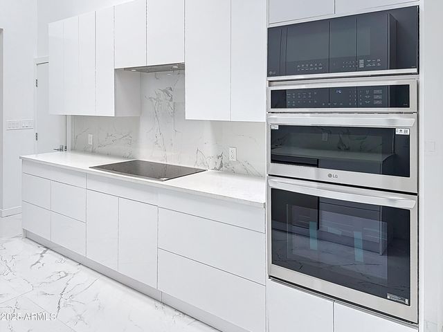 25150 N WINDY WALK Drive 14, Scottsdale, AZ 85255