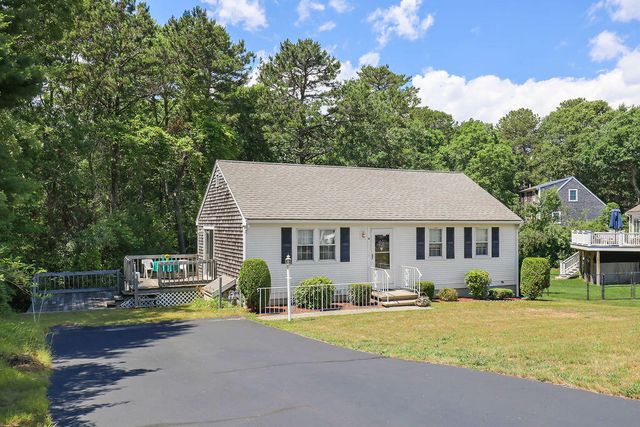 4 Ryder Circle, Sandwich, MA 02563