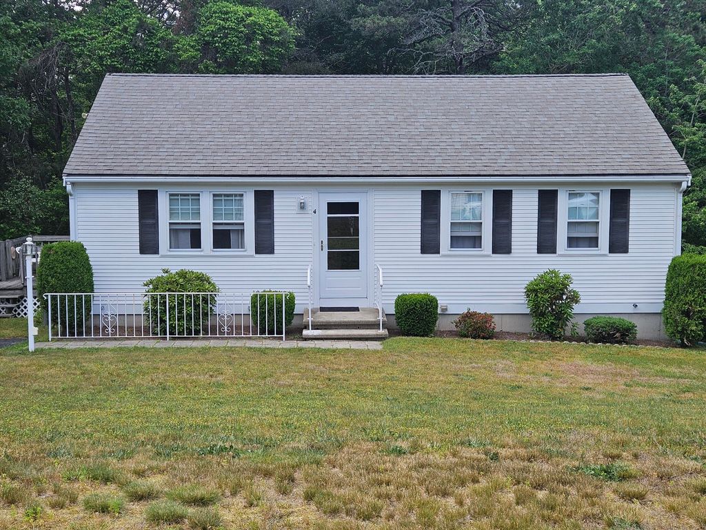 4 Ryder Circle, Sandwich, MA 02563