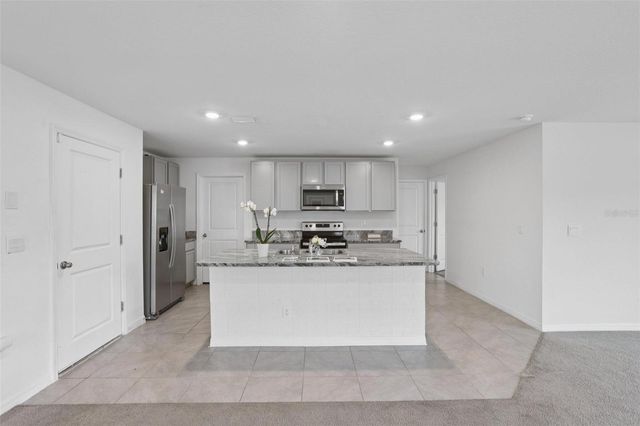 7530 BROAD POINTE DRIVE, Zephyrhills, FL 33540