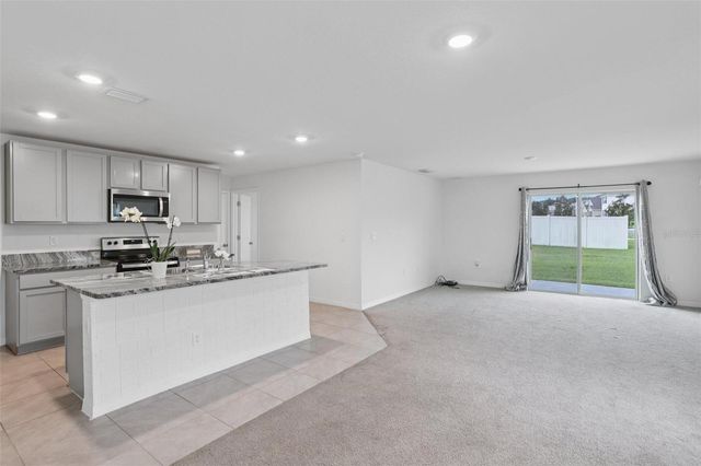 7530 BROAD POINTE DRIVE, Zephyrhills, FL 33540