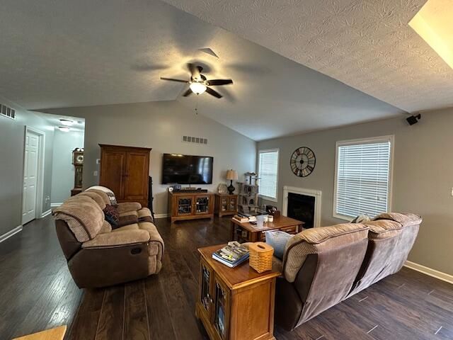 1453 Normans Camp Road, Harrodsburg, KY 40330