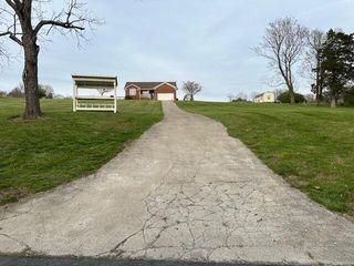 1453 Normans Camp Road, Harrodsburg, KY 40330