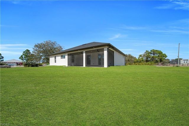 7799 15th Place, Labelle, FL 33935