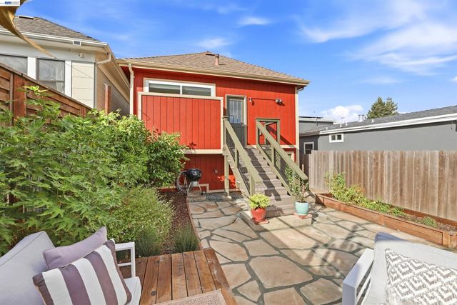 1337 Excelsior Ave., Oakland, CA 94602