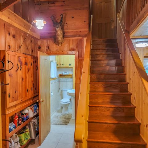 20401 Elise'S Lazy Lane, Wheatland, MO 65779