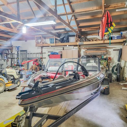 20401 Elise'S Lazy Lane, Wheatland, MO 65779