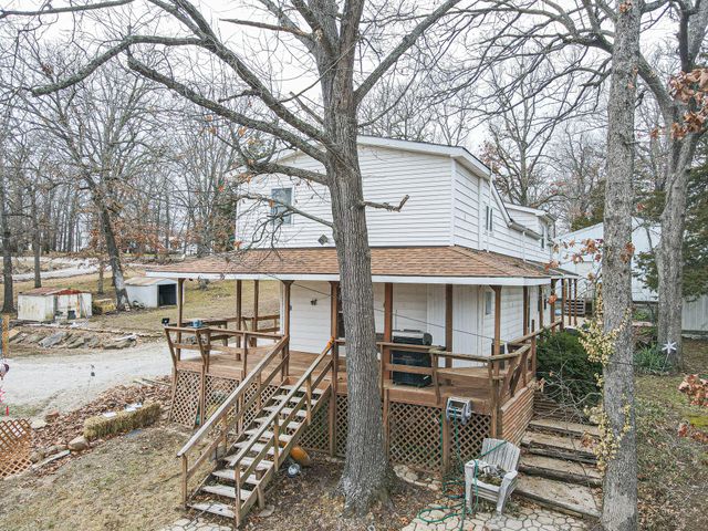 20401 Elise'S Lazy Lane, Wheatland, MO 65779