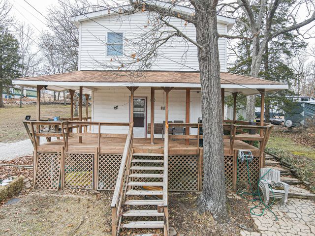20401 Elise'S Lazy Lane, Wheatland, MO 65779