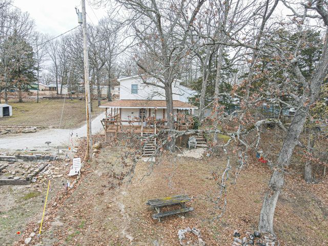 20401 Elise'S Lazy Lane, Wheatland, MO 65779