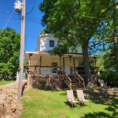 20401 Elise'S Lazy Lane, Wheatland, MO 65779