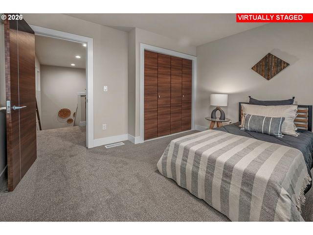 15747 Sw VANDERWOOD Ave, Tigard, OR 97224