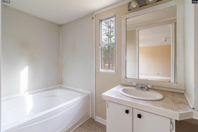 625 Arabian Drive, Lexington, SC 29073