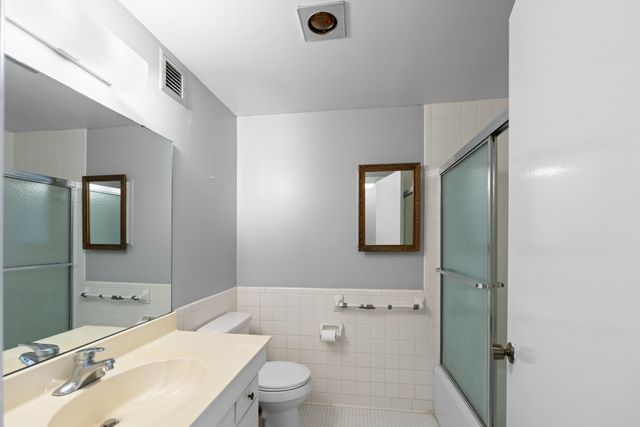 475 N Highland St Apt 10J, Memphis, TN 38122