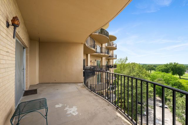 475 N Highland St Apt 10J, Memphis, TN 38122