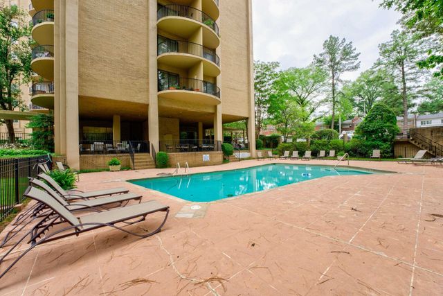 475 N Highland St Apt 10J, Memphis, TN 38122