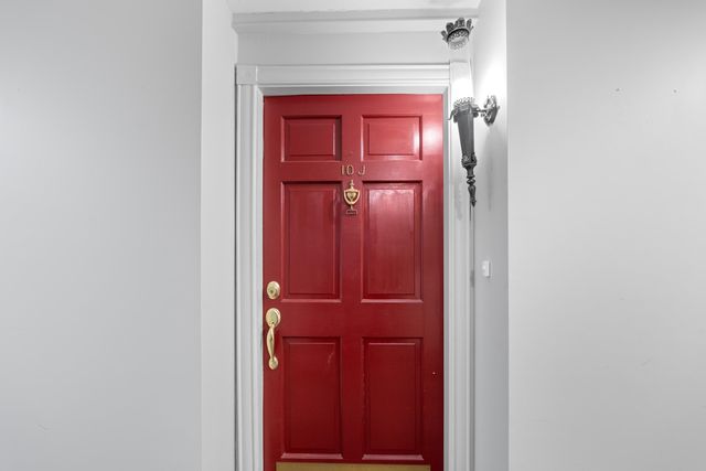 475 N Highland St Apt 10J, Memphis, TN 38122