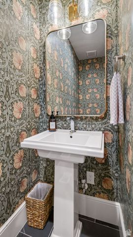 6756 W 10050 N, Highland, UT 84003