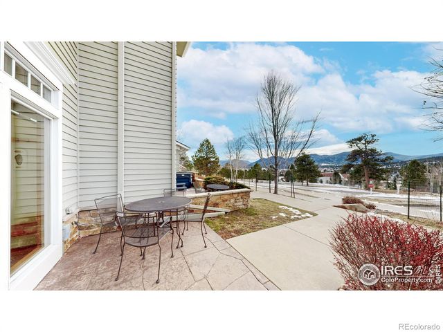 325 Overlook Lane, Estes Park, CO 80517