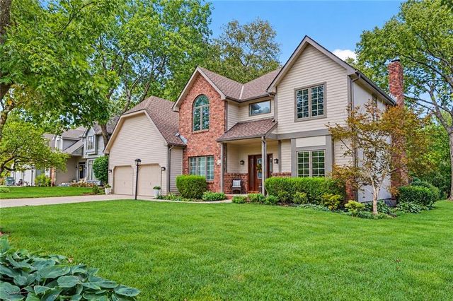 4708 Muirfield Drive, Lawrence, KS 66047