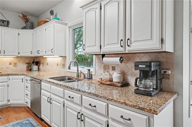 4708 Muirfield Drive, Lawrence, KS 66047