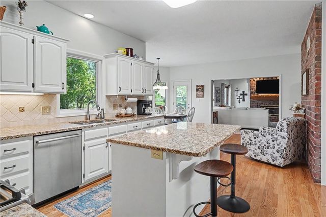 4708 Muirfield Drive, Lawrence, KS 66047