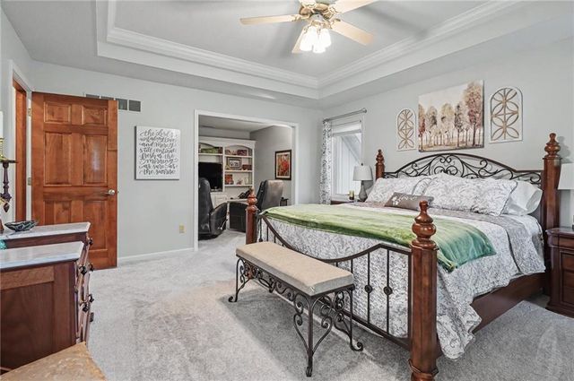 4708 Muirfield Drive, Lawrence, KS 66047