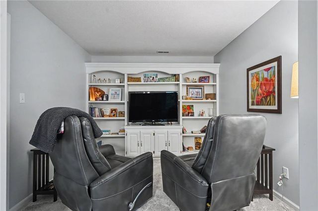 4708 Muirfield Drive, Lawrence, KS 66047