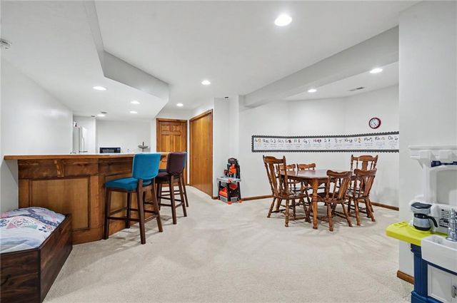 4708 Muirfield Drive, Lawrence, KS 66047