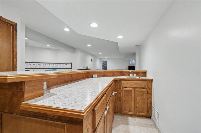 4708 Muirfield Drive, Lawrence, KS 66047