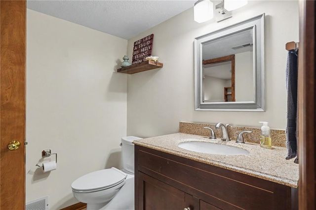 4708 Muirfield Drive, Lawrence, KS 66047