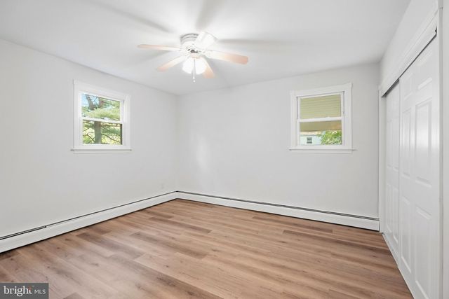 402 LARCHWOOD AVE, Feasterville-trevose, PA 19053