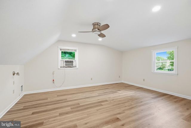 402 LARCHWOOD AVE, Feasterville-trevose, PA 19053