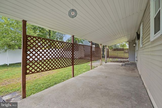 402 LARCHWOOD AVE, Feasterville-trevose, PA 19053