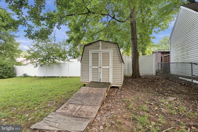 402 LARCHWOOD AVE, Feasterville-trevose, PA 19053