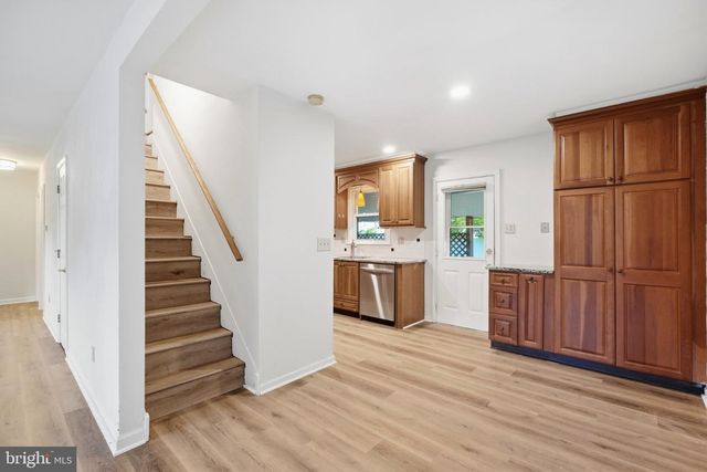 402 LARCHWOOD AVE, Feasterville-trevose, PA 19053