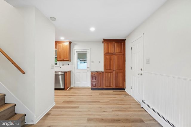 402 LARCHWOOD AVE, Feasterville-trevose, PA 19053
