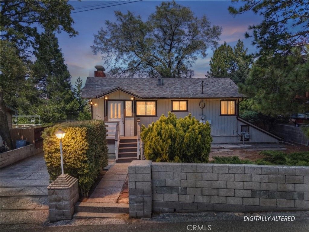 Image 1 of property listing at 695 Arth Drive, Crestline, CA 92325