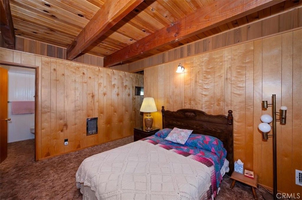 Image 34 of property listing at 695 Arth Drive, Crestline, CA 92325