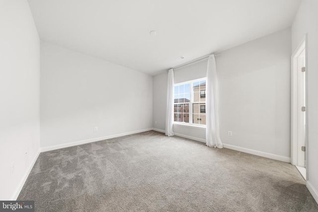 617 LEIGH WAY, Oxon Hill, MD 20745
