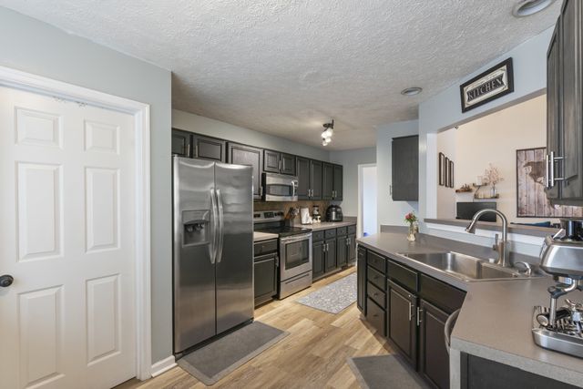 3021 Harbor Lights Dr, Nashville, TN 37217