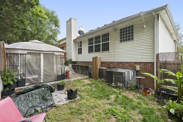 3021 Harbor Lights Dr, Nashville, TN 37217