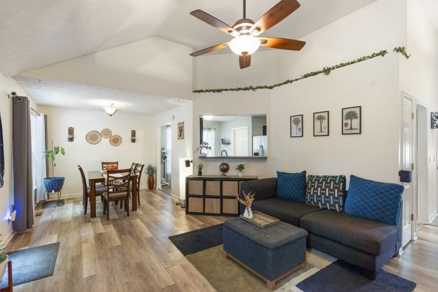 3021 Harbor Lights Dr, Nashville, TN 37217