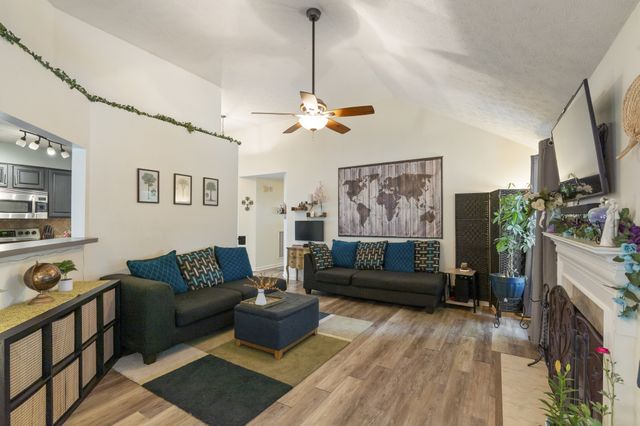 3021 Harbor Lights Dr, Nashville, TN 37217