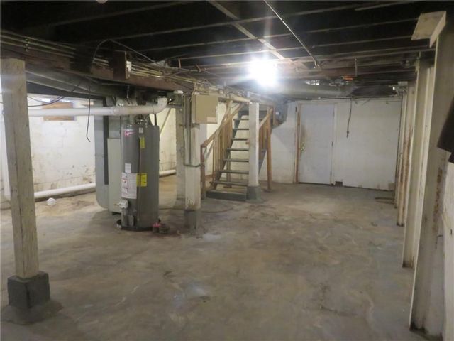 3942 Myrtle Avenue, Kansas City, MO 64130