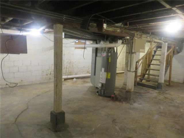 3942 Myrtle Avenue, Kansas City, MO 64130