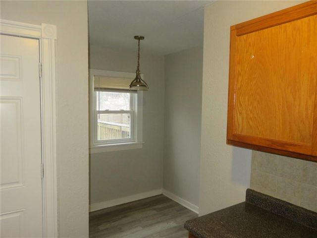 3942 Myrtle Avenue, Kansas City, MO 64130